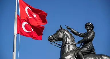 Cumhuriyet coşkusu İzmir’in her yerine yayılacak