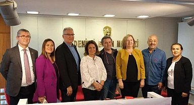 Denizli'de 15 sivil toplum kuruluşu Cumhuriyet Bayramı Kutlama Platformu'nu kurdu