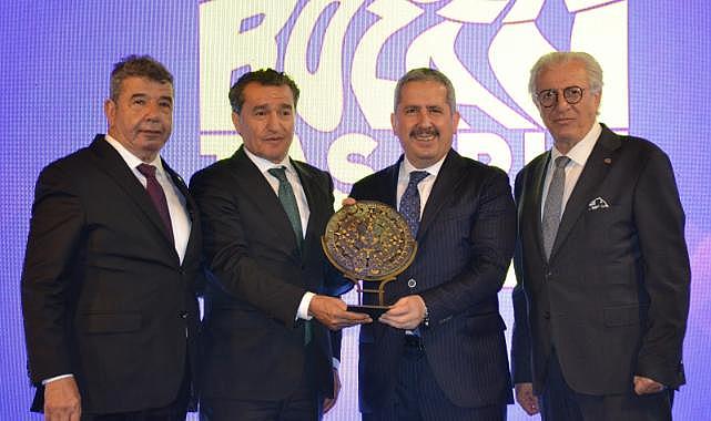 Ezber Bozan Tasarım Yarışması kazananı “Benimle Oynar mısın”