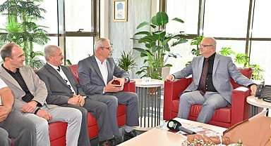Gördesli Muhtarlardan Başkan Ergün'e teşekkür ziyareti