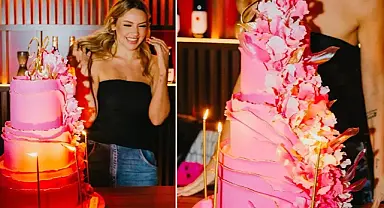 Hadise’den doğum günü pozları... Paylaşıma düştüğü not dikkat çekti