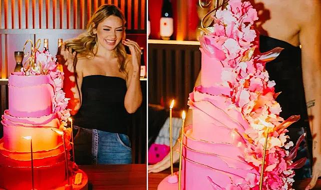 Hadise’den doğum günü pozları... Paylaşıma düştüğü not dikkat çekti