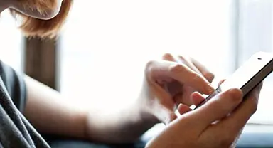 Kesintisiz bir yıl sinyal alınmayan cep telefonlarının bağlantısı kesilecek
