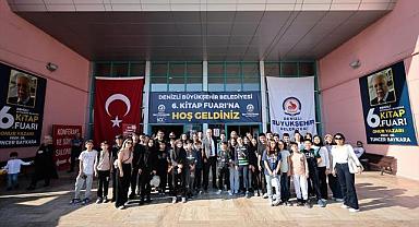 Kitap şöleni devam ediyor