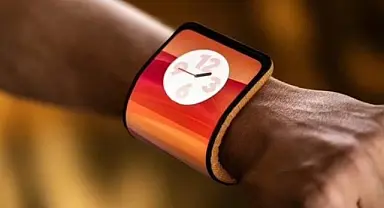 Motorola’dan iddialı tasarım: Telefon akıllı saate dönüştü