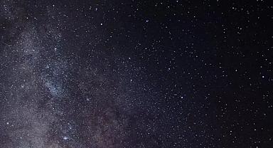 Samanyolu Galaksisi'nin toplamından 1 milyon kat daha parlak! Bilim insanlarını hayrete düşürdü