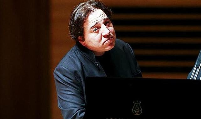 Son dakika! Avrupa konserleri iptal edilen Fazıl Say'a Ömer Çelik'ten destek