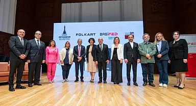 Soyer:“Bu kitabı, hak ve özgürlüklerinden mahrum bırakılan bütün kadınlara adıyoruz”