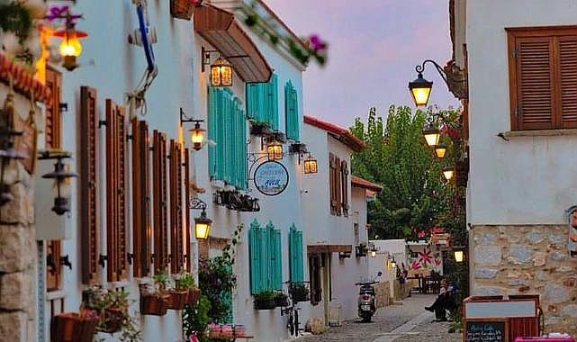 Türkiye&#039;nin en güzel ilçeleri açıklandı: İzmir&#039;in dört ilçesi listede