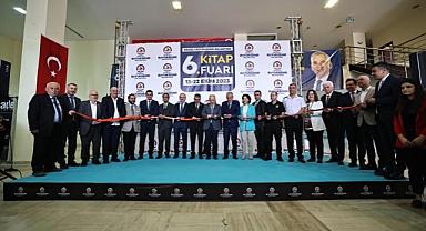 Türkiye’nin en ünlü yazarları bu fuarda