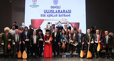 Âşıklar 100. yıl için çalıp söyleyecek