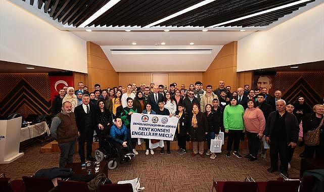 Başkan Zolan: &quot; Siz isterseniz her şeyi başarırsınız &quot;