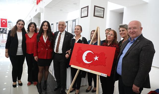 Cumhuriyet’in 100.Yılı Sergisi Kapılarını Açtı