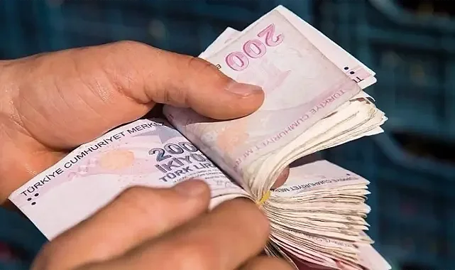 Emekliler bugün hesaplarınıza bakın: Ödemeler başlıyor