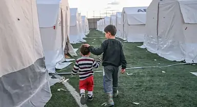 Hatay’da konteynerde uyuz, çadırda haşere alarmı