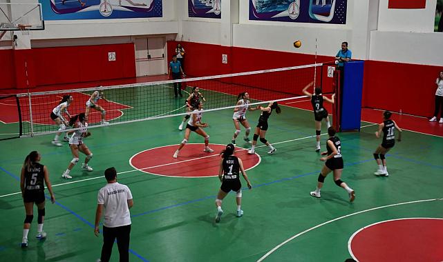 Karşıyaka Medicalpoint: 3 - Manisa Büyükşehir Belediyespor: 0