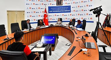 Bileklerinin hakkıyla itfaiyeci olacaklar
