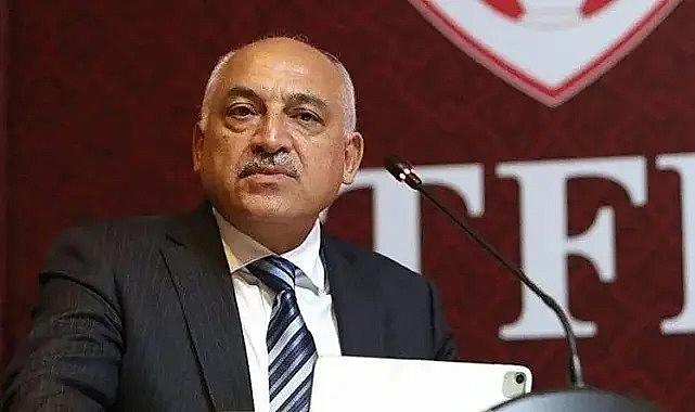 Büyükekşi: Tüm liglerdeki maçları süresiz erteledik