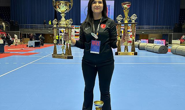 Büyükşehir Antrenörü Avrupa Şampiyonu Olan Milli Takımda Görev Aldı
