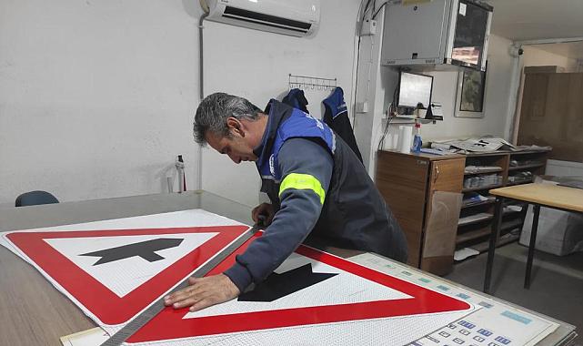 Büyükşehir Kendi Ürettiği Trafik Levhalarından 24 Milyon TL Tasarruf Sağladı