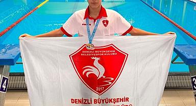 Büyükşehir yüzme takımından bir şampiyonluk daha
