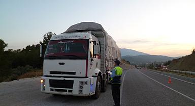 Büyükşehir Zabıta Ekipleri 1060 Denetim Gerçekleştirdi