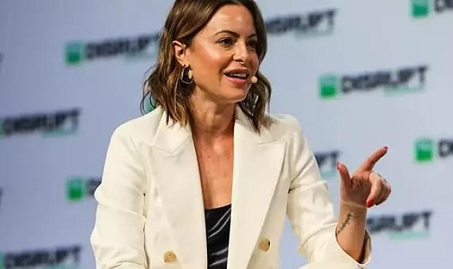 Futbol dünyasında vurgun yapan Seçil Erzan’ın Ata Demirer’i de aradığı ortaya çıktı