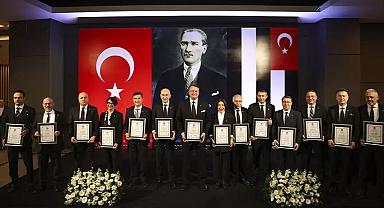 Hasan Arat taraftarın içine su serpti: Büyük Beşiktaş geliyor