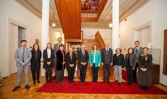 İzmir’in uluslararası işbirliği ağı genişliyor