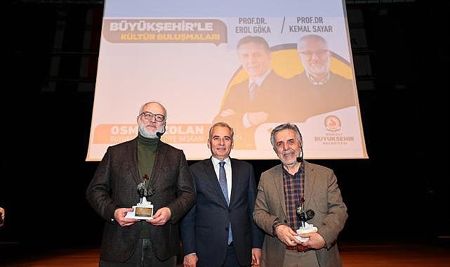 Prof. Dr. Göka ve Prof. Dr. Sayar’a yoğun ilgi