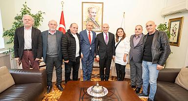 Başkan Soyer’e destek ziyaretleri