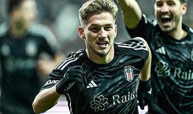 Beşiktaş tarihinin transfer rekoru kırılacak! Semih Kılıçsoy&#039;un bonservis bedeli belli oldu