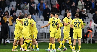 Fenerbahçe averajla liderliğini sürdürüyor