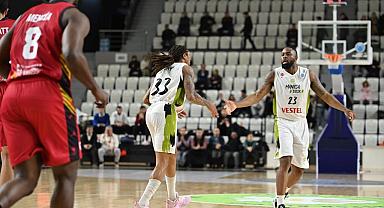 Manisa BBSK 65 Zaragoza Basket 68