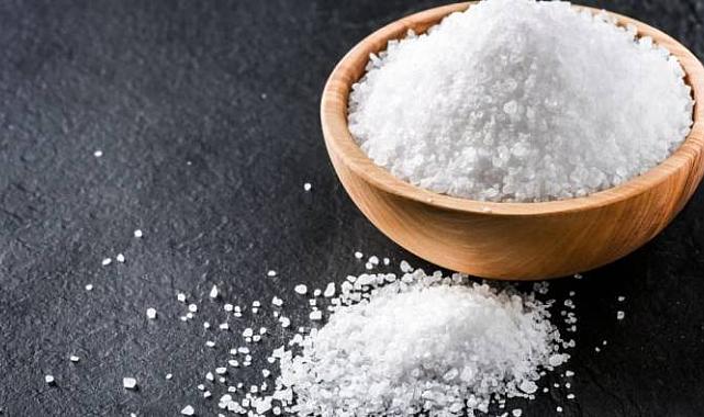 Sofrada kanser tehlikesi... Yemek tuzunda mikroplastik bulundu