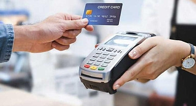 Vatandaşın kredi kartı borcu 2023'te rekor seviyeye ulaştı