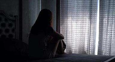 Yalnızlık Çeken Üniversite Öğrencilerinin Okulu Bırakma İhtimali Daha Fazla