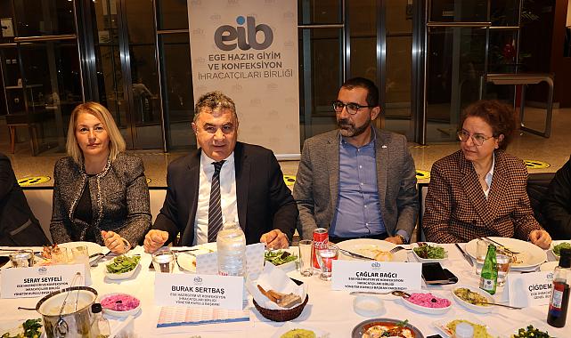 2024 de kolay bir yıl olmayacak: Hazırgiyim ihracatçıları yılın son çeyreğinde toparlanma bekliyor