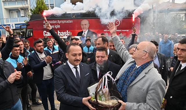 Başkan Ergün, Gördes’te Büyükşehir Çalışanlarıyla Buluştu