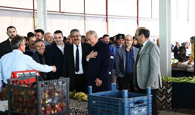 Başkan Zolan’a manili sevgi gösterisi
