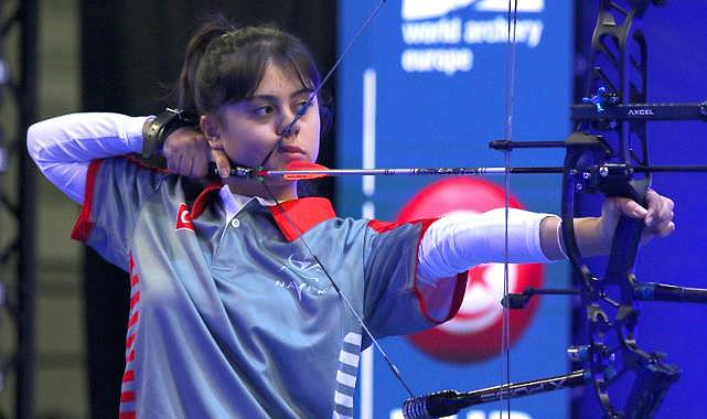 Büyükşehir Okçusu Hazal Avrupa Şampiyonu