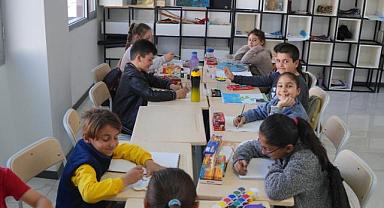 Didim’de Geleceğin Ressamları Yetişiyor