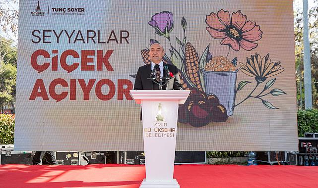 İzmir’de seyyar tezgahlar çiçek açıyor