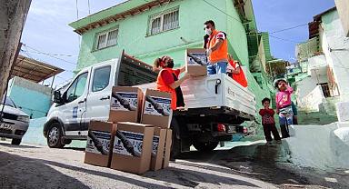 Kuşadası Başkan Ömer Günel’le Sosyal Belediyecilğin Kalesi Oldu