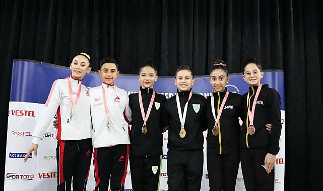 Manisa BBSK’lı Cimnastikçiler İstanbul’da Madalyaları Sildi Süpürdü