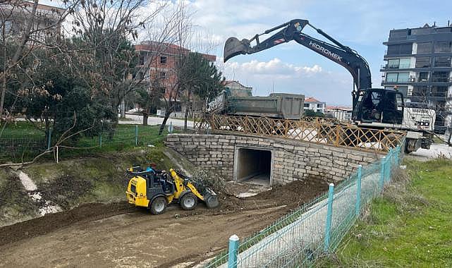 MASKİ’den Ergenekon Mahallesinde Dere ve Menfez Temizliği