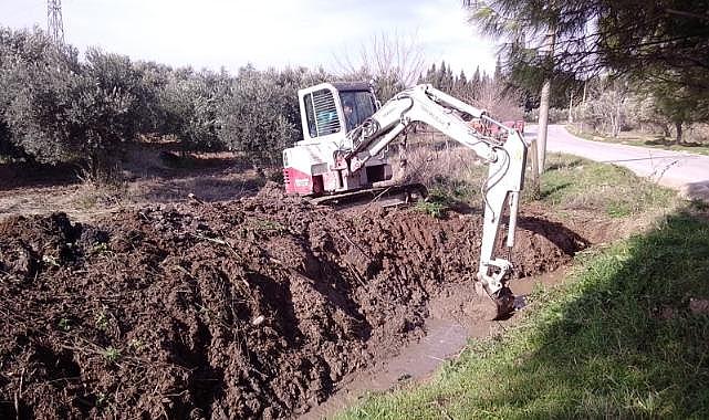 MASKİ’den Sinirli Mahallesinde Dere Temizliği