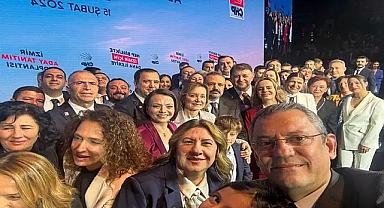 'Özel' selfie