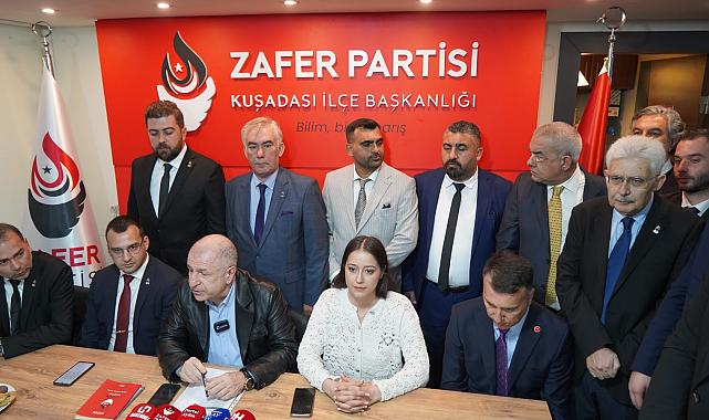 ÖZGÜR ÖZEL, YAPTIĞINIZ ŞEY ANCAK SİYASİ SİRKLERDE YAPILAN BİR PALYAÇOLUKTUR