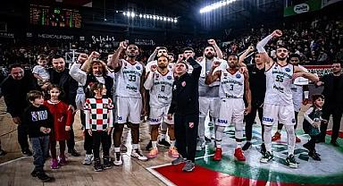Pınar Karşıyaka final aşkına!